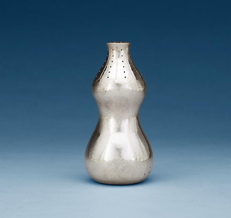 A Sigurd Persson sterling sugar caster, Stockholm 1976.