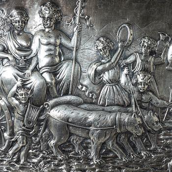 Presentation plate, silver, Baroque style, pseudo-hallmarks, circa 1900.