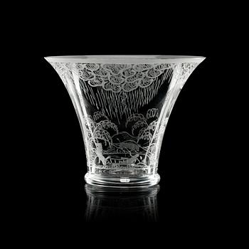 An Edward Hald engraved glass bowl by Orrefors 1960.