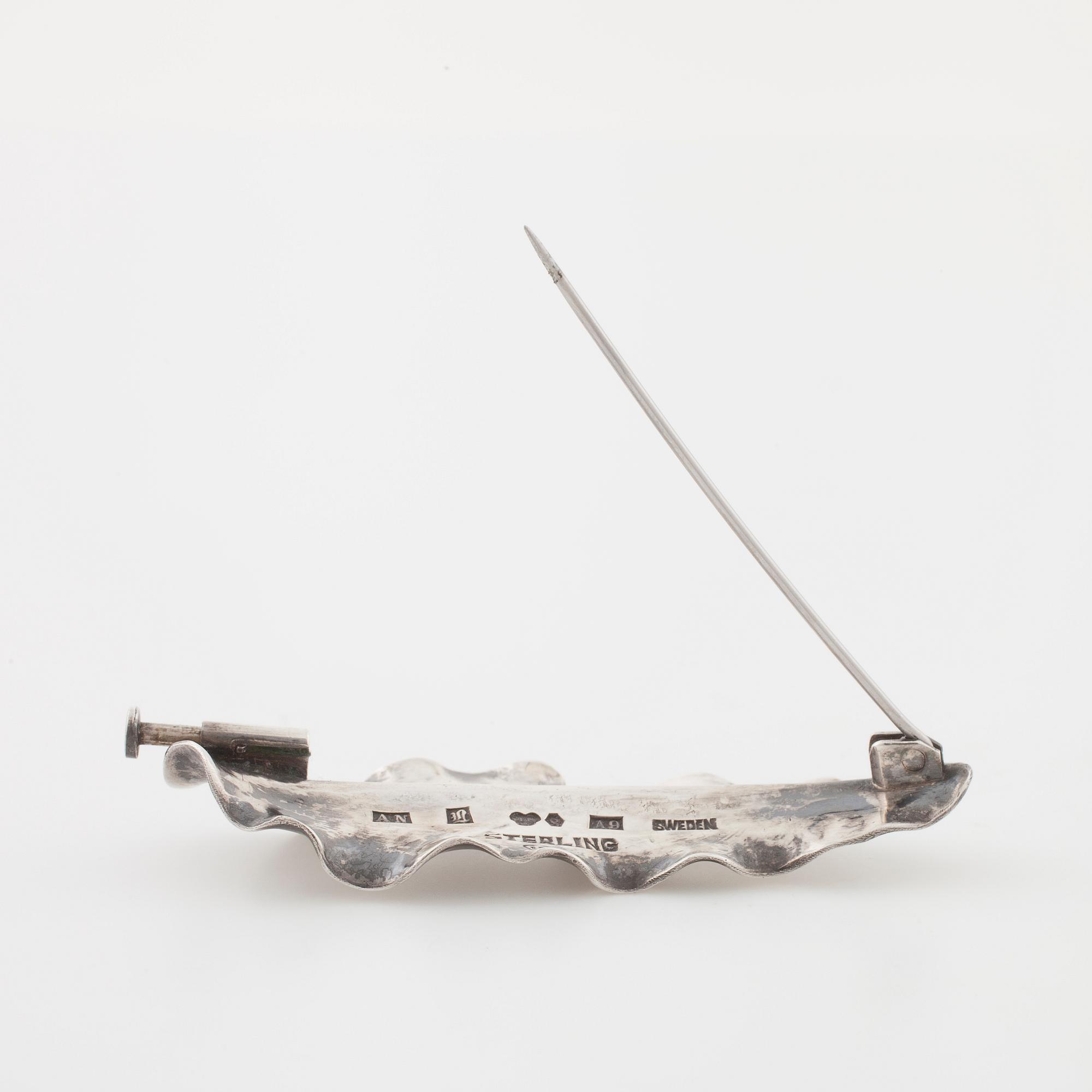 WIWEN NILSSON, Lund, 1951, a brooch.