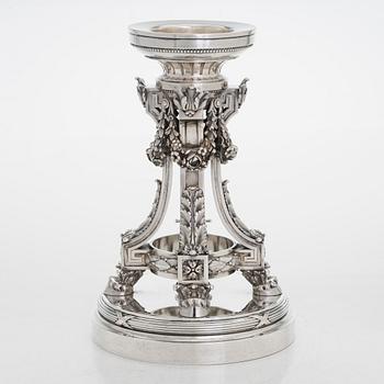 K. Fabergé, uppsatsskål, silver och slipat glas. Hovleverantörsmärke och ristat inventarienummer 21405. Moskva 1908-17.
