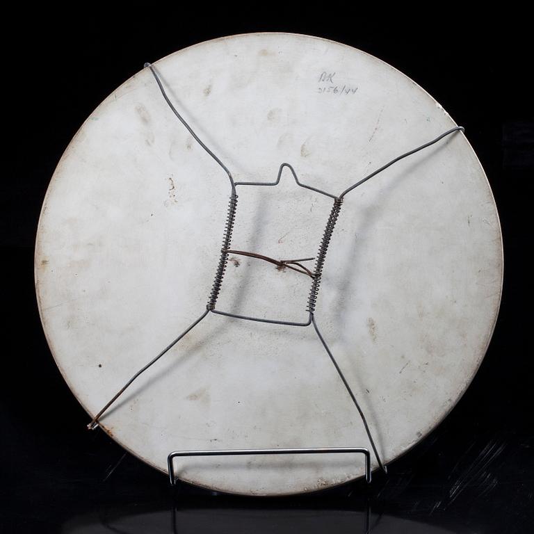 KERAMIKPLATTA. Signerad Kaipiainen 1944 Arabia.