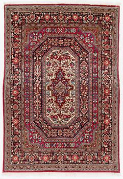 Ghom carpet, approx. 155 x 106 cm.