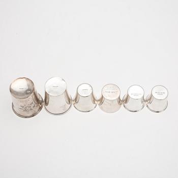BÄGARE, 6 st, Silver, bland annat Hugo Strömdahl, Stockholm, 1957. Total vikt ca 272g.