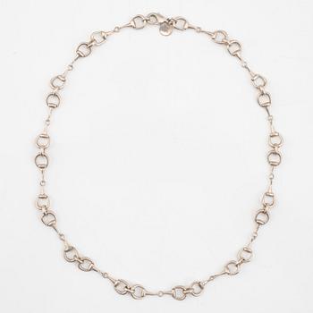 Gucci, a sterling silver necklace.