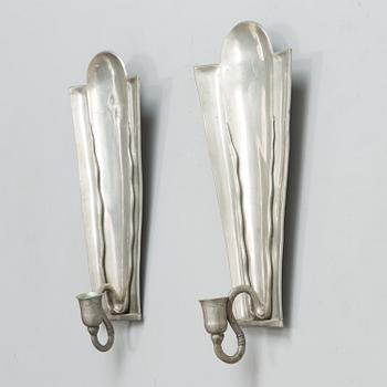 A pair of Finnish 1930s sconces for Taidetakomo Antti Hakkarainen.