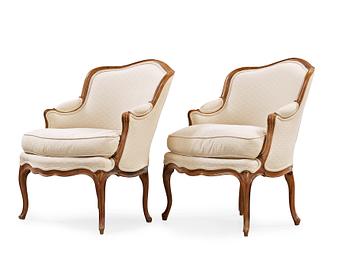1380. A pair of Louis XV 18th century armchairs.