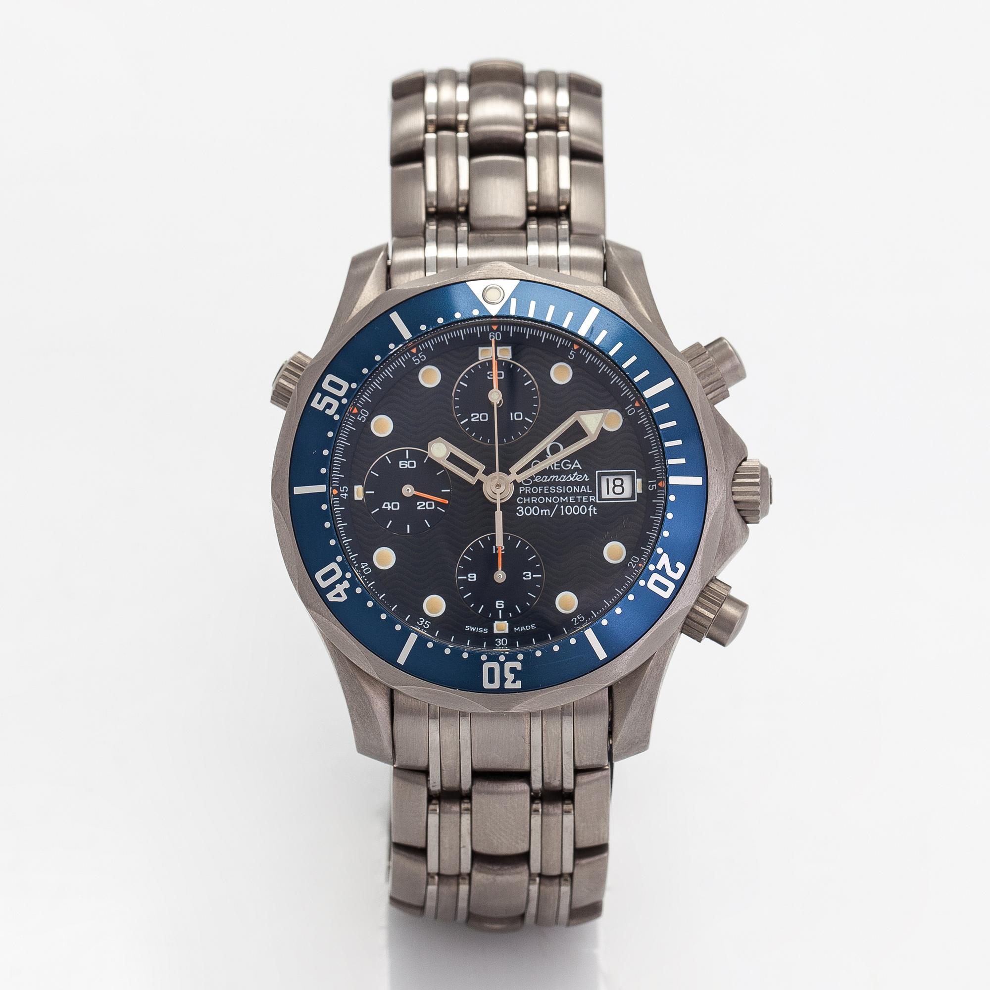 Omega Seamaster Professional Chronometer 300m wristwatch 42 mm. Bukowskis