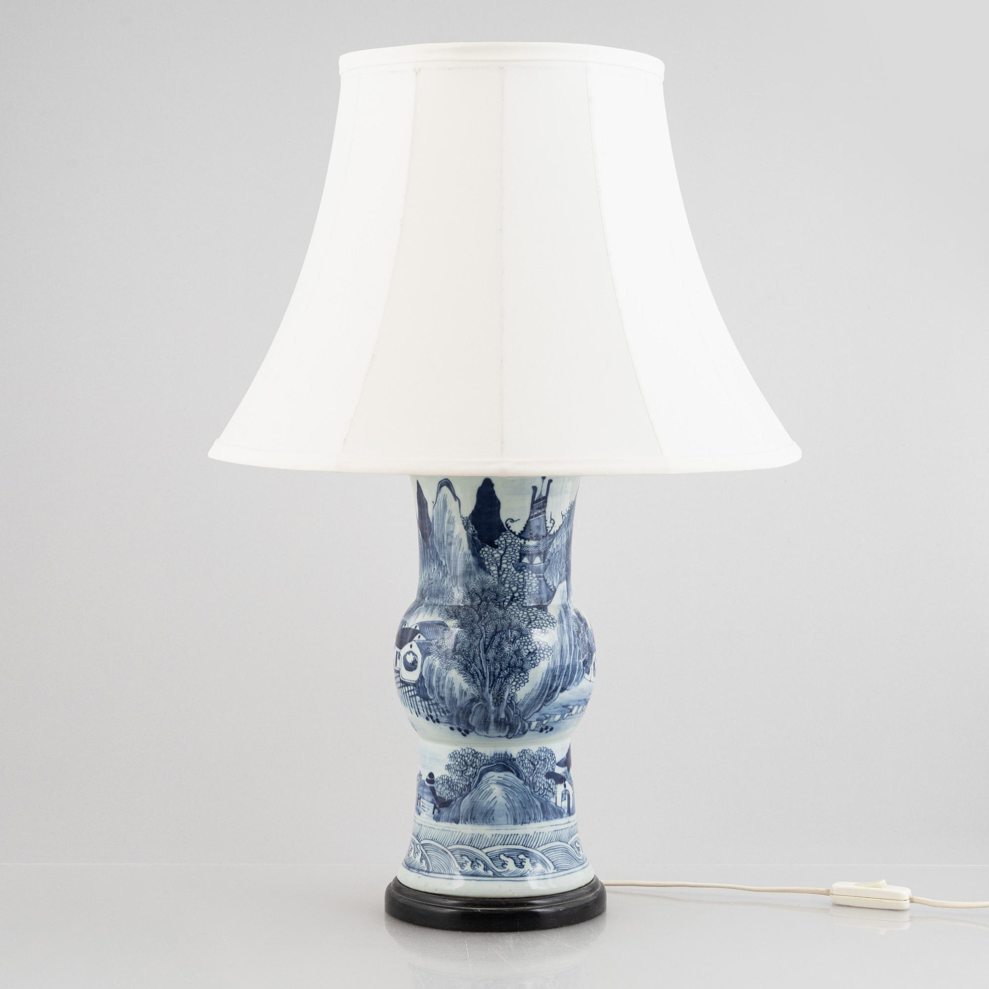 A large blue and white vase/table lamp, late Qing dynasty.
