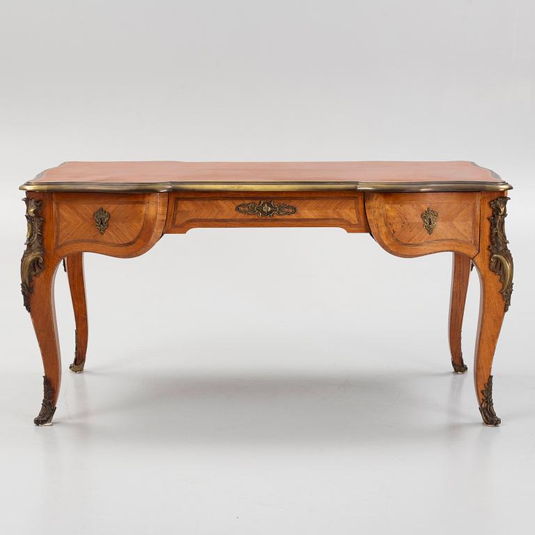 Skrivbord, Frankrike, 1800-talets slut, Louis XV-stil.