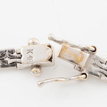 Bracelet 18K gold.