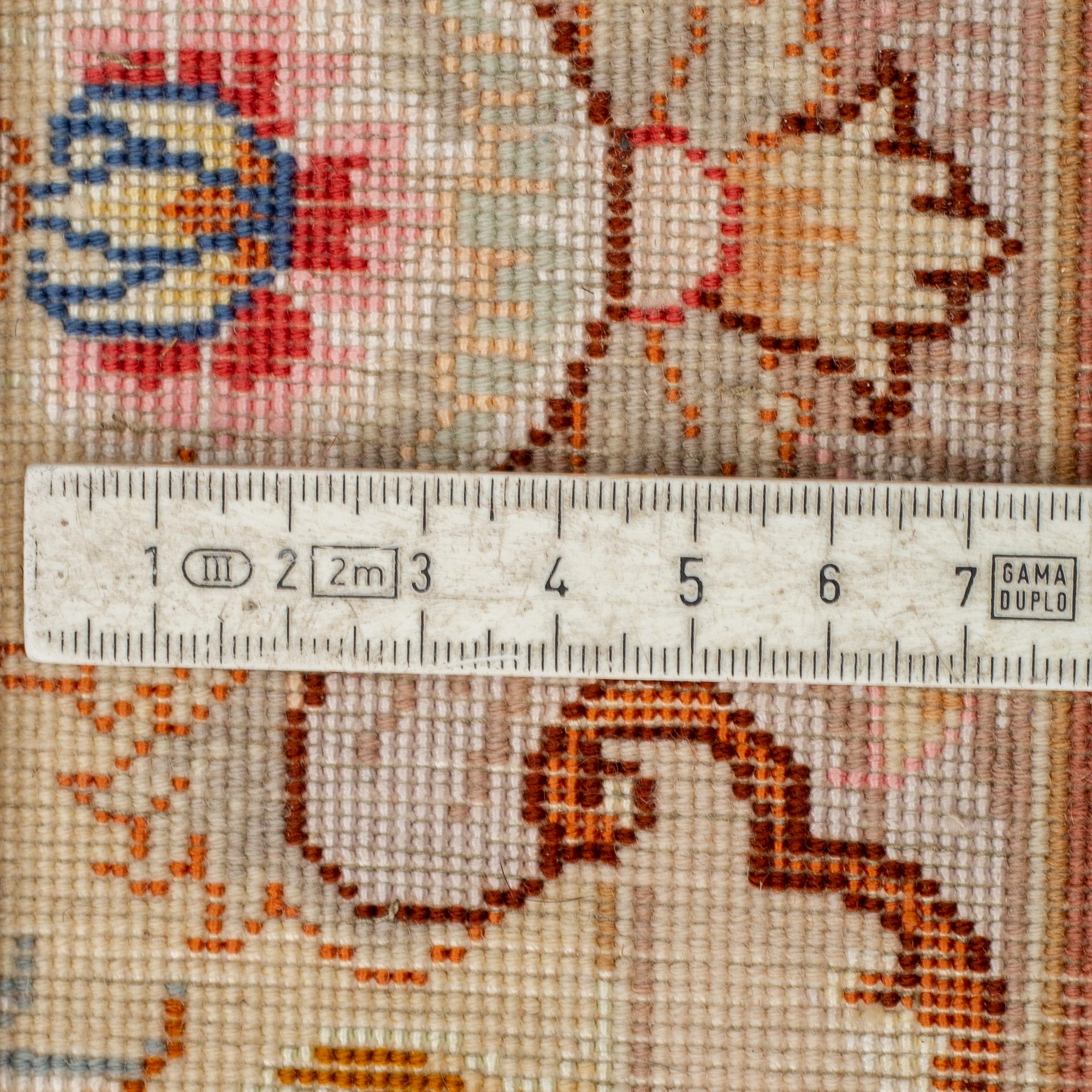 MATTA, Täbris, part silk, ca 350 x 244 cm.