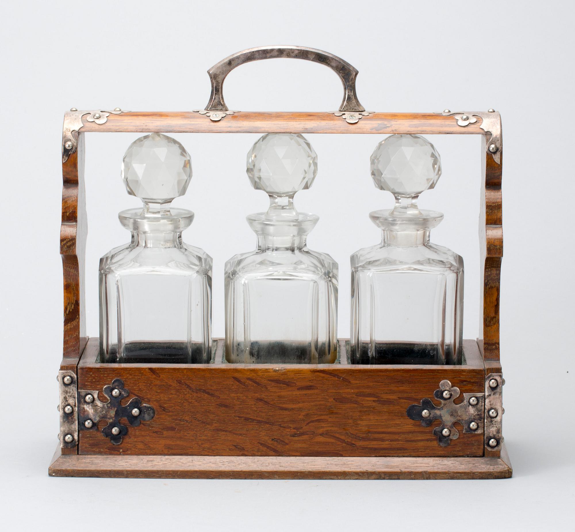 TANTALUS, England 1900-tal.