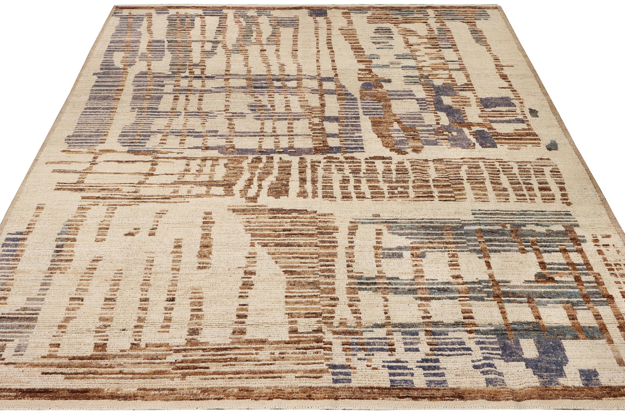 Matta, Ushak, ca 378 x 268 cm.