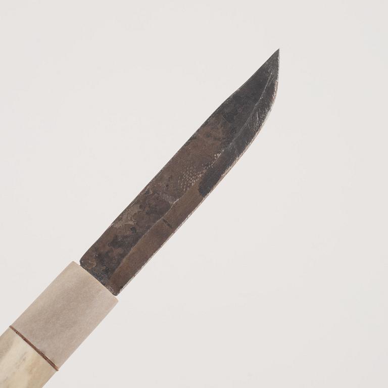Thore Sunna, helhornskniv, monogramsignerad.