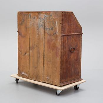 A circa 1800 secretaire.