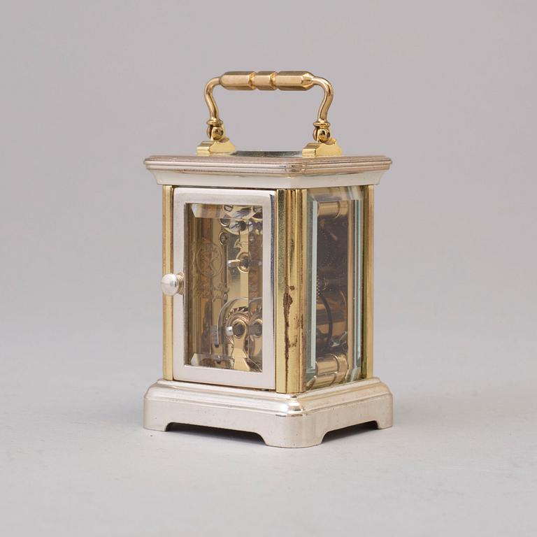 L´EPÉE, Fondée en 1839, travel alarm clock, lever escapement, second half of the 20th century.