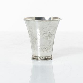 Bernard Halck, bägare, silver, Halmstad 1765.