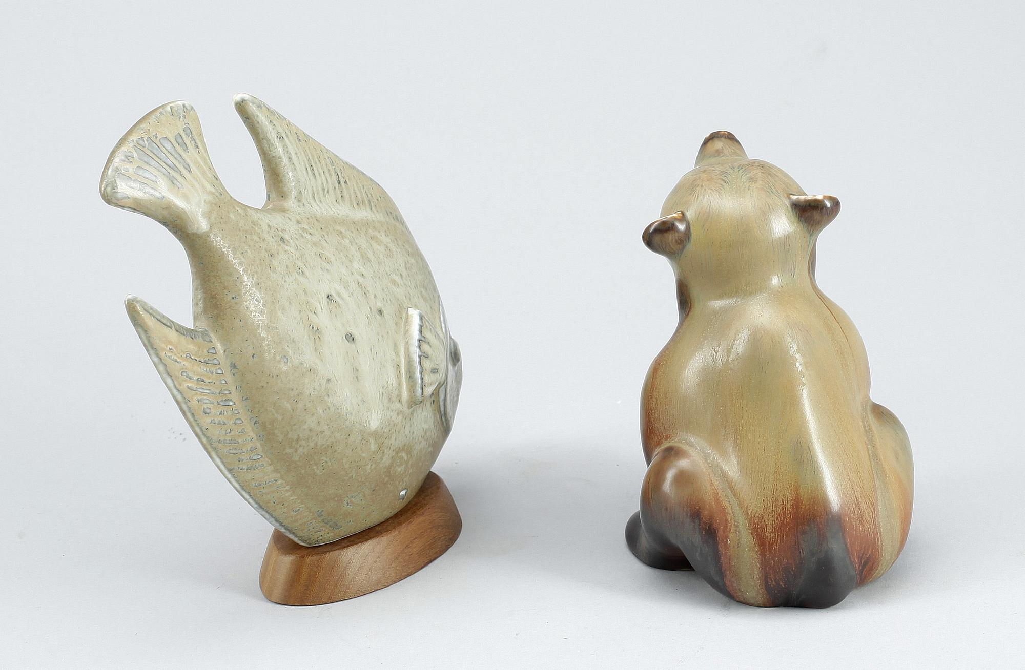 DJURFIGURINER, 2 st, stengods, Gunnar Nylund, Rörstrand.
