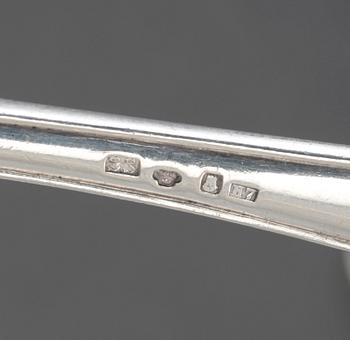 BESTICKUPPSÄTTNING, 144 delar, silver.  Svea Svensson, Stockholm 1909-10. Total vikt inklusive stålblad ca 7340 gram.