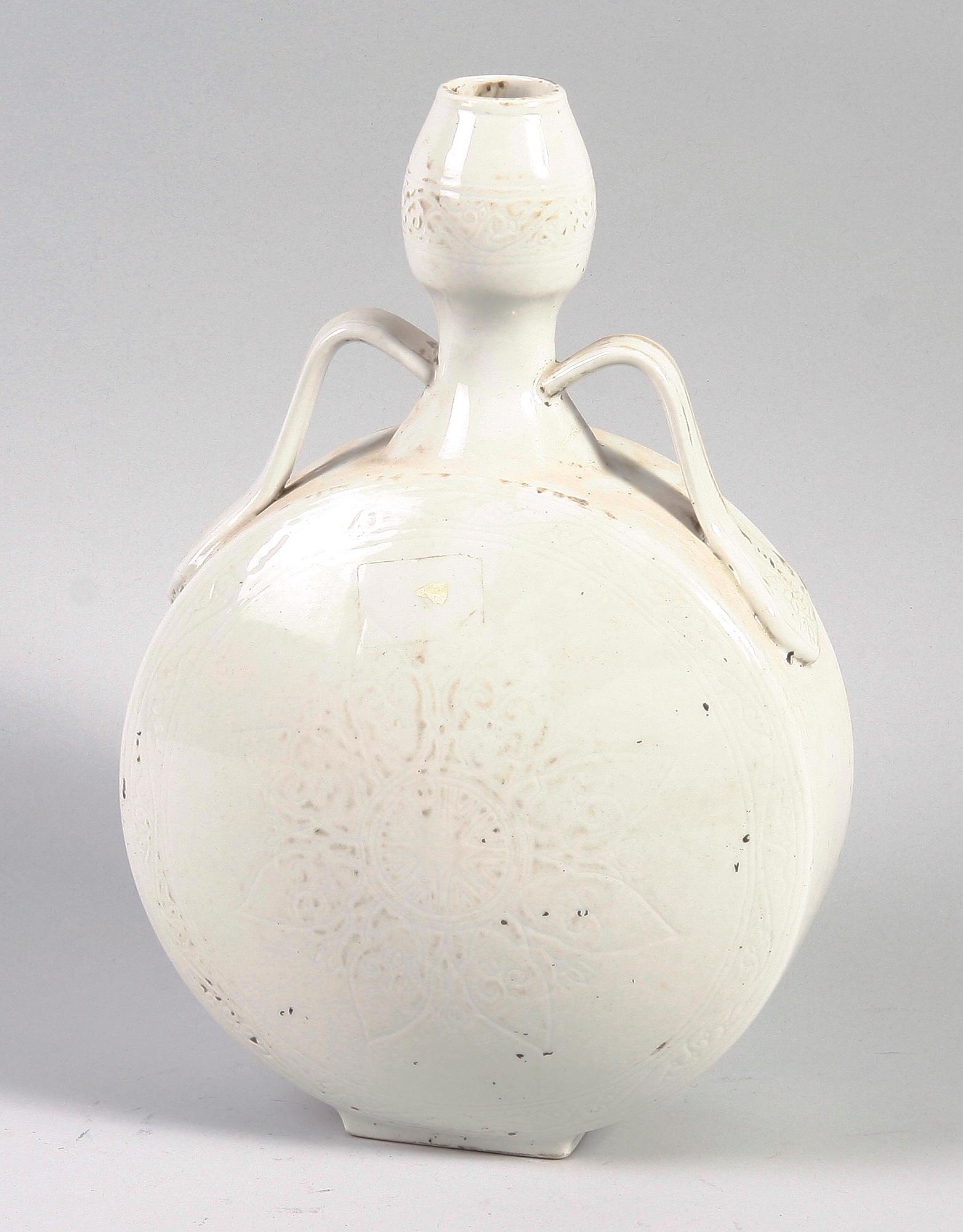 PILGRIMSFLASKA, porslin, 1900-tal, Kina.