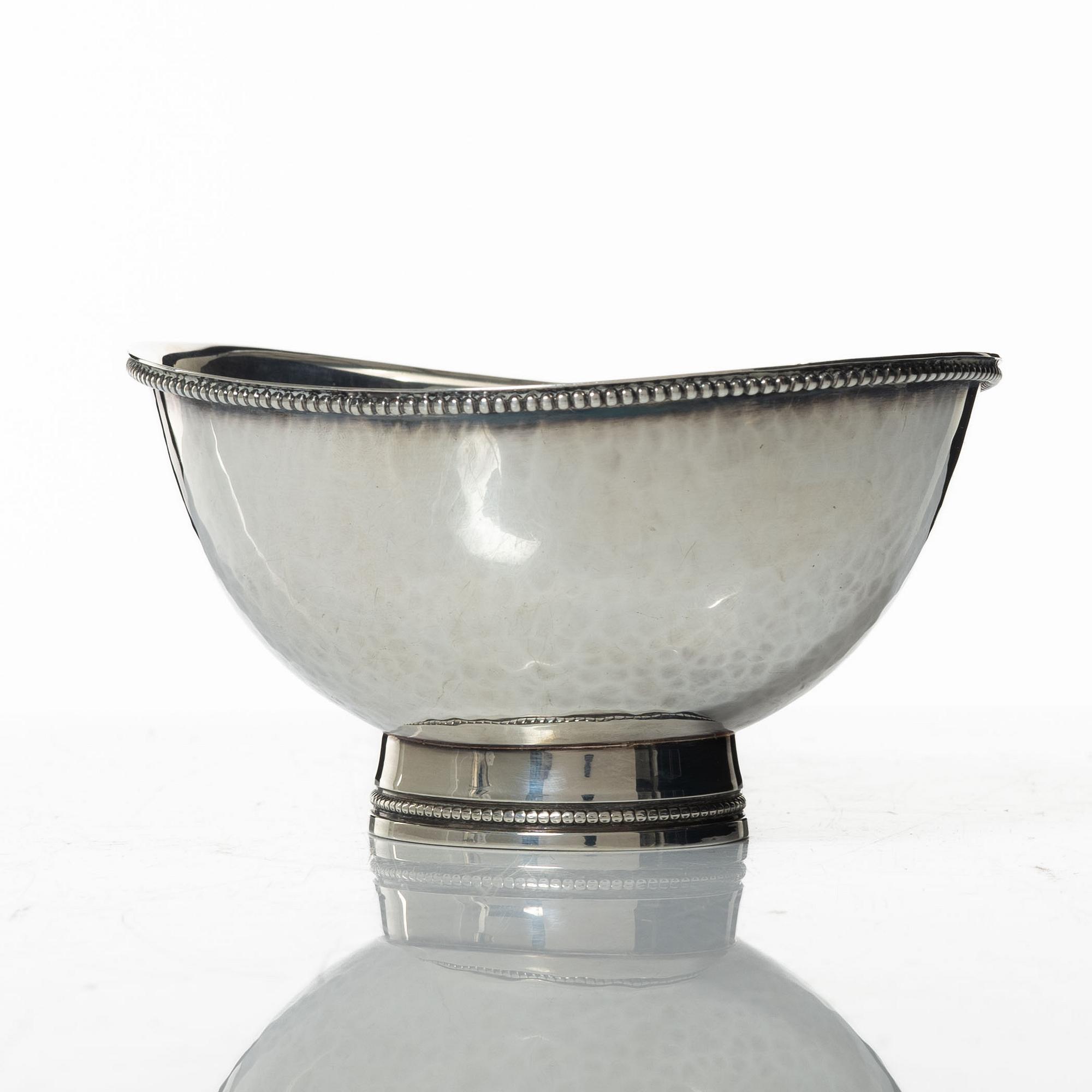 Eric Löfman, bowl, silver, KG Markström, Uppsala 1974.