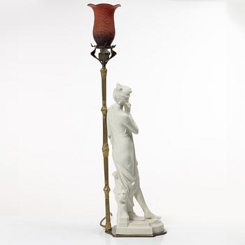 Bordslampa, parian och mässing, 1916.