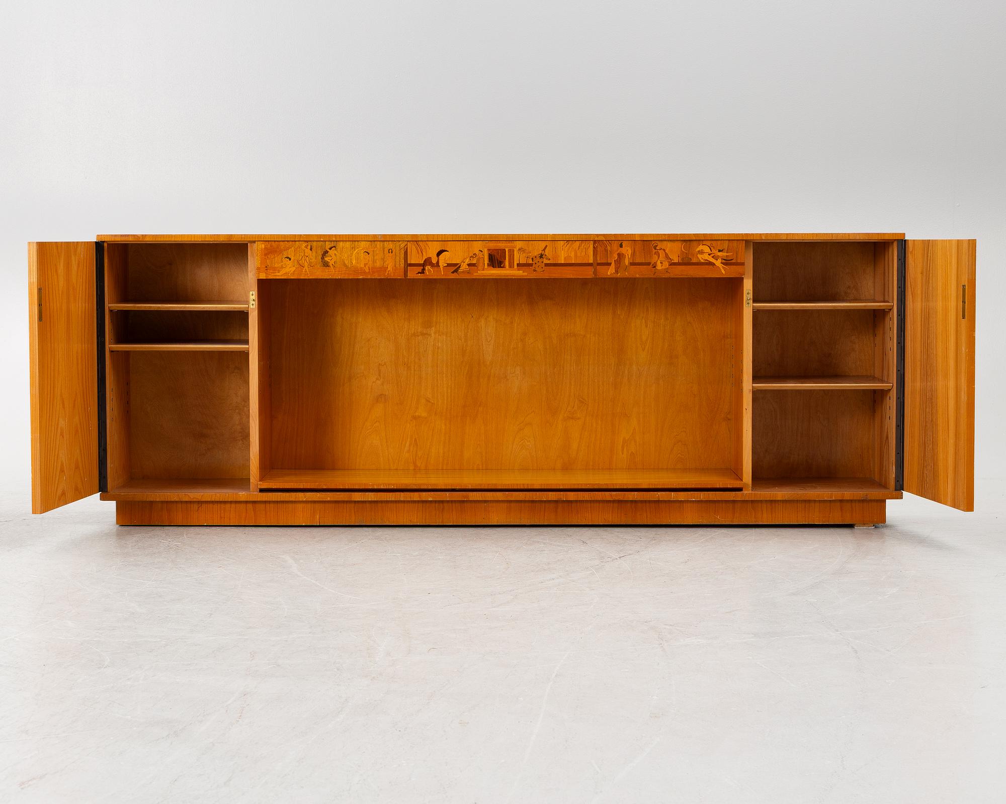 Sven Ekholm & Erik Matsson, sideboard, Swedish Modern "Tusen och en natt”, Lammhults stol- och snickerifabrik, 1940-tal.