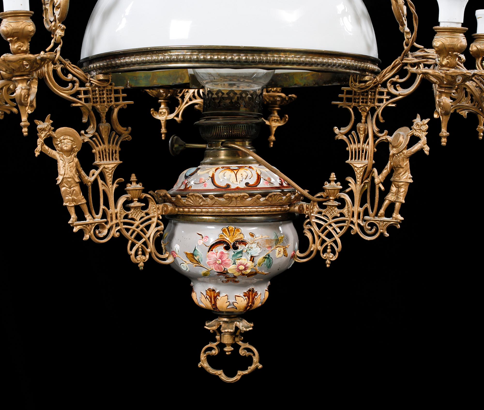 TAKLAMPA, omkring sekelskiftet 1900, höjd ca 110 cm.