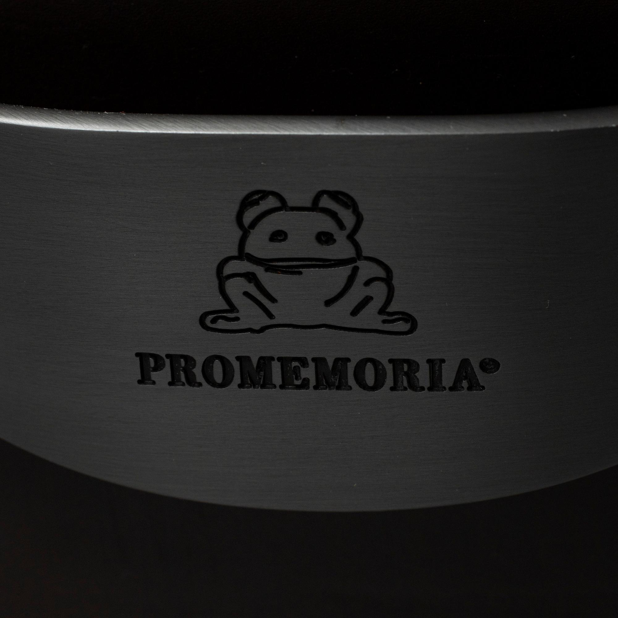 An contemporary 'Vittoria' office chair by Romeo Sozzi for Promemoria furniture.