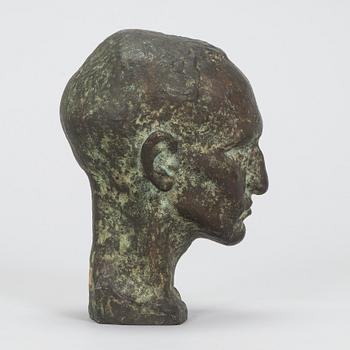 Wäinö Aaltonen, Bronze head of Aaro Hellaakoski.