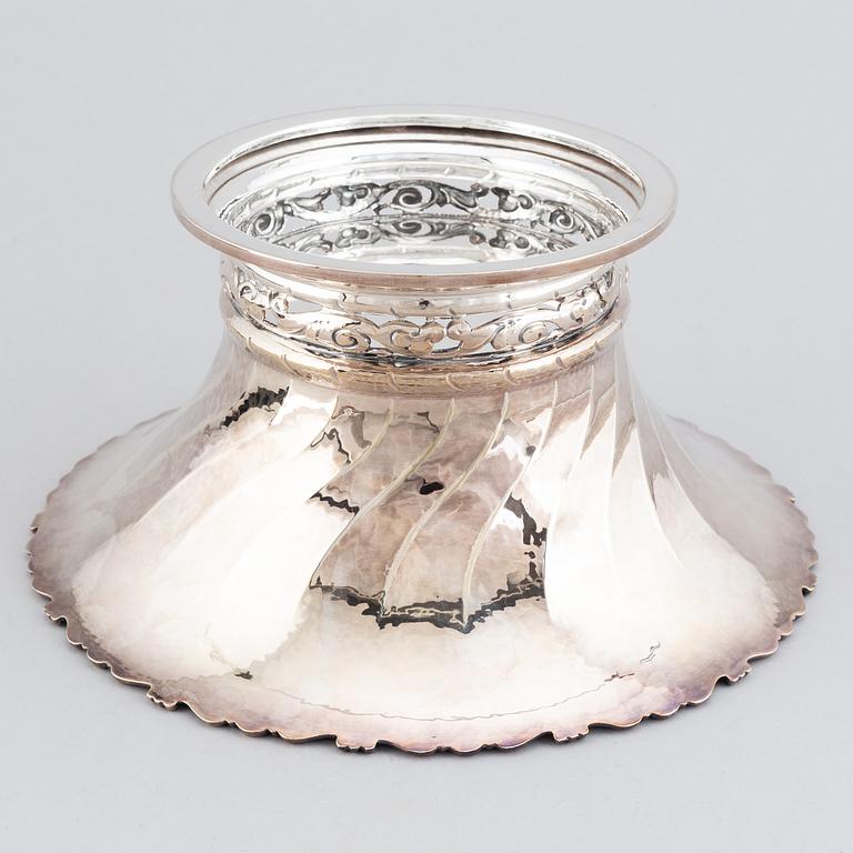 A swedish silver bowl, K Anderson, Stockholm 1928.