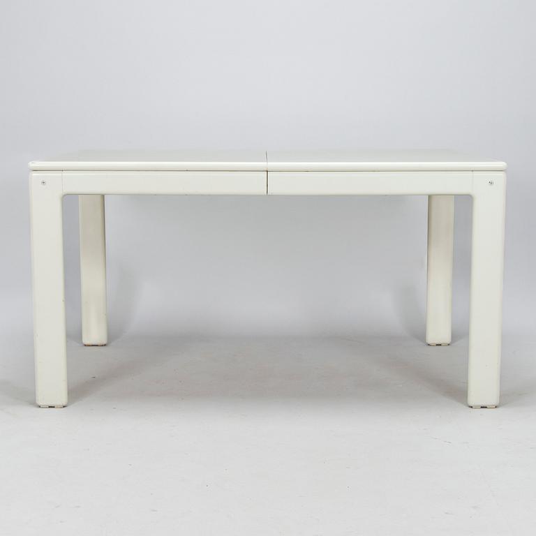 Eero Aarnio, matbord och stolar, 8 st, "Flamingo", Asko 1970-tal.