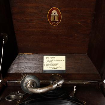 VEVGRAMMOFON, 1900-talets början.