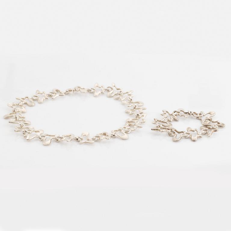 Henning Koppel/Georg Jensen, necklace and bracelet, sterling silver, model 88B.