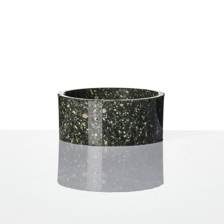 A 'tinguait' Empire salt cellar from Älvdalen, first part 19th century.
