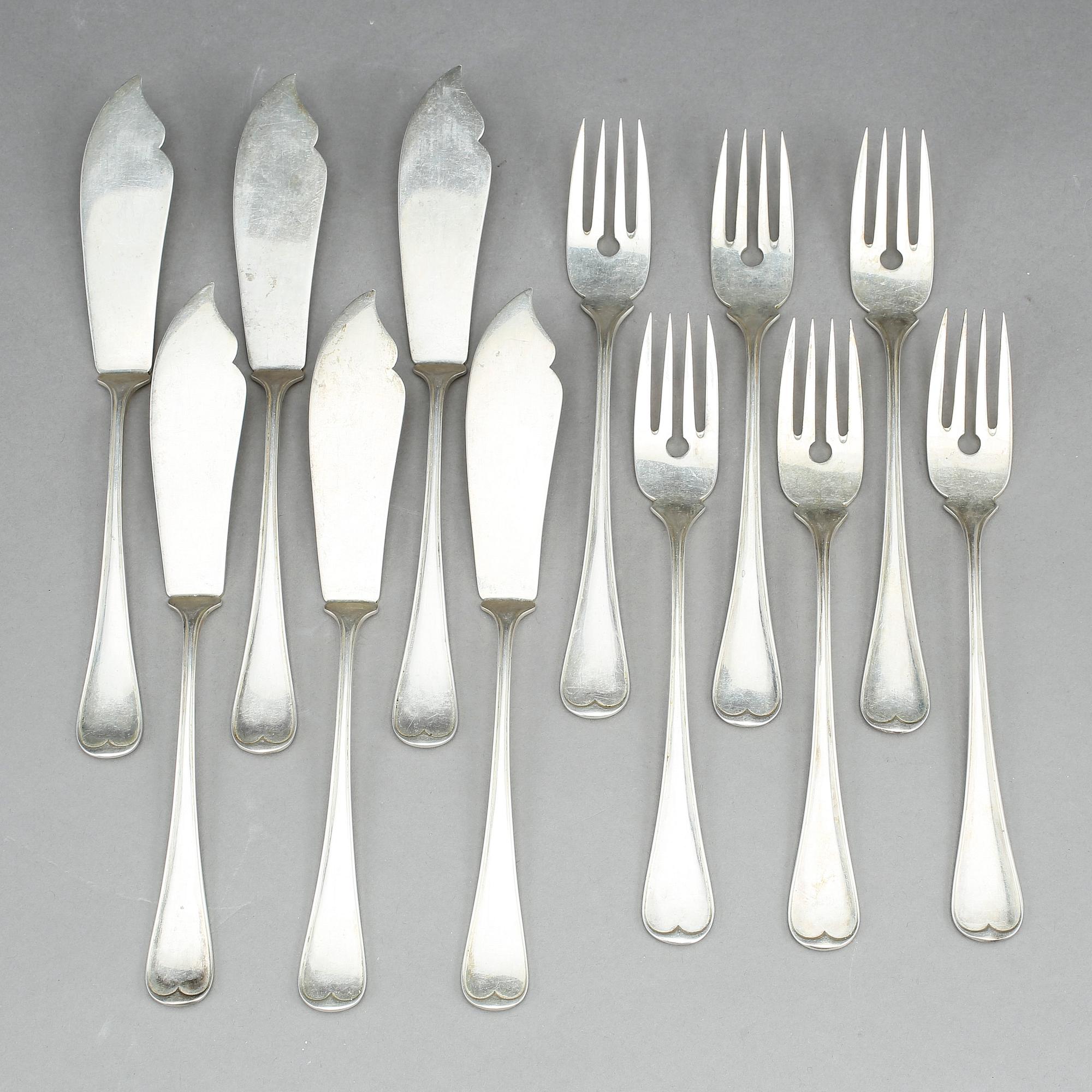 FISKBESTICK, 12 delar, silver, C.G Hallberg, Stockholm 1925. Ca 579 gram.