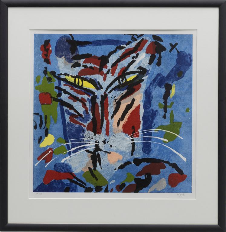 Madeleine Pyk, Cat species.