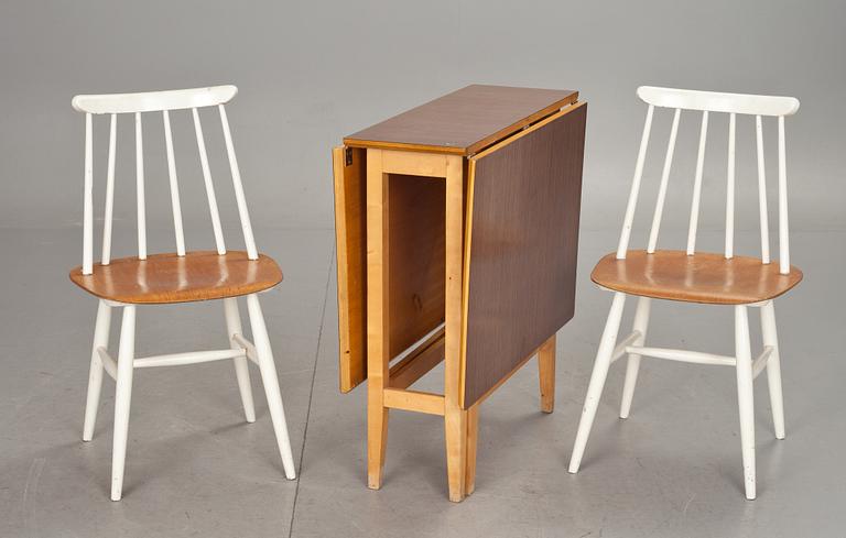 SLAGBORD samt 2 STOLAR, Edsbyverken, 1960-tal.