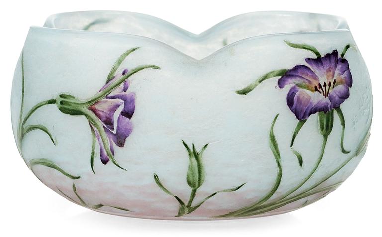 A Daum Art Nouveau cameo glass bowl, Nancy, France.