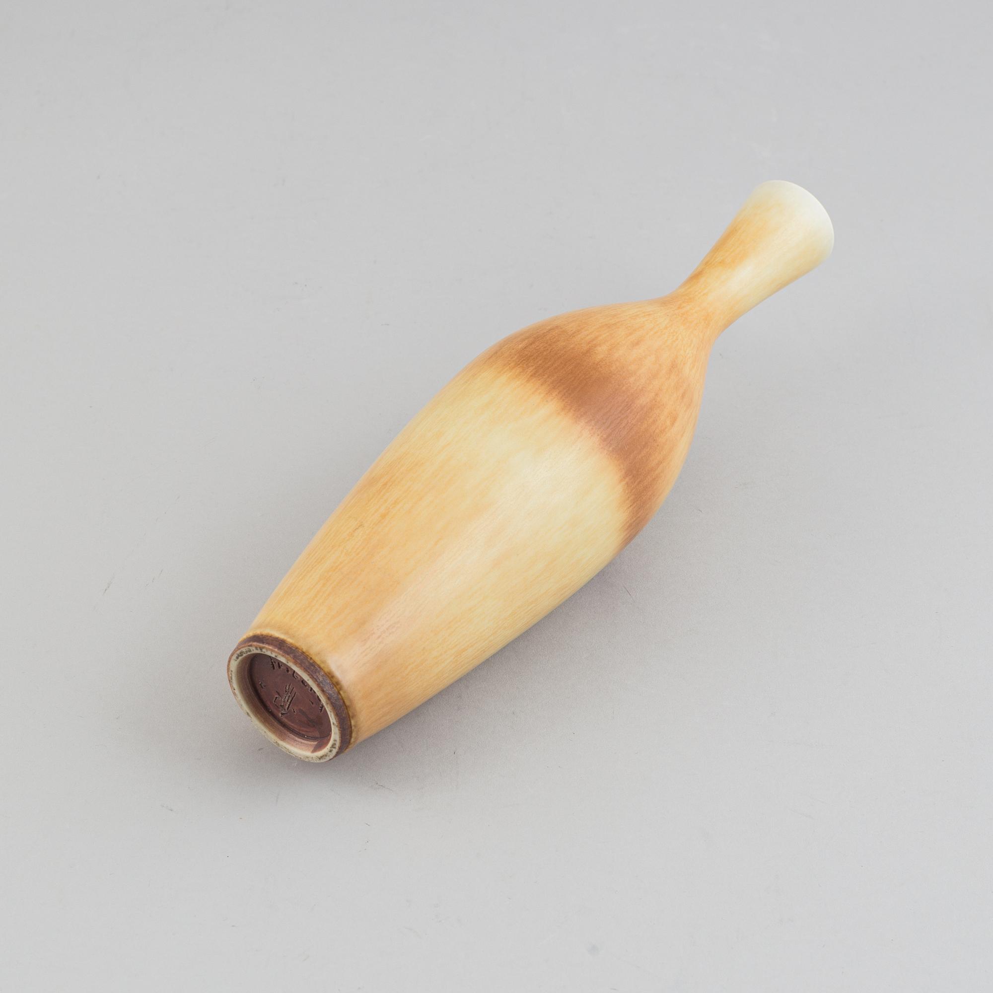 Berndt Friberg, a stoneware vase, Gustavsberg studio, Sweden 1961.