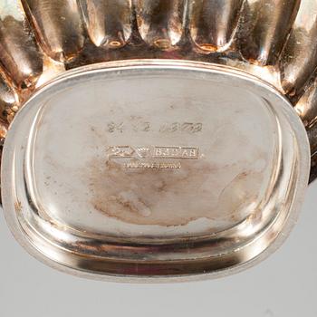 KAFFESERVIS, 3 delar, silver, biedermeierstil, Kultakeskus Oy, Tavastehus, 1978-79. Totalvikt 1572g.