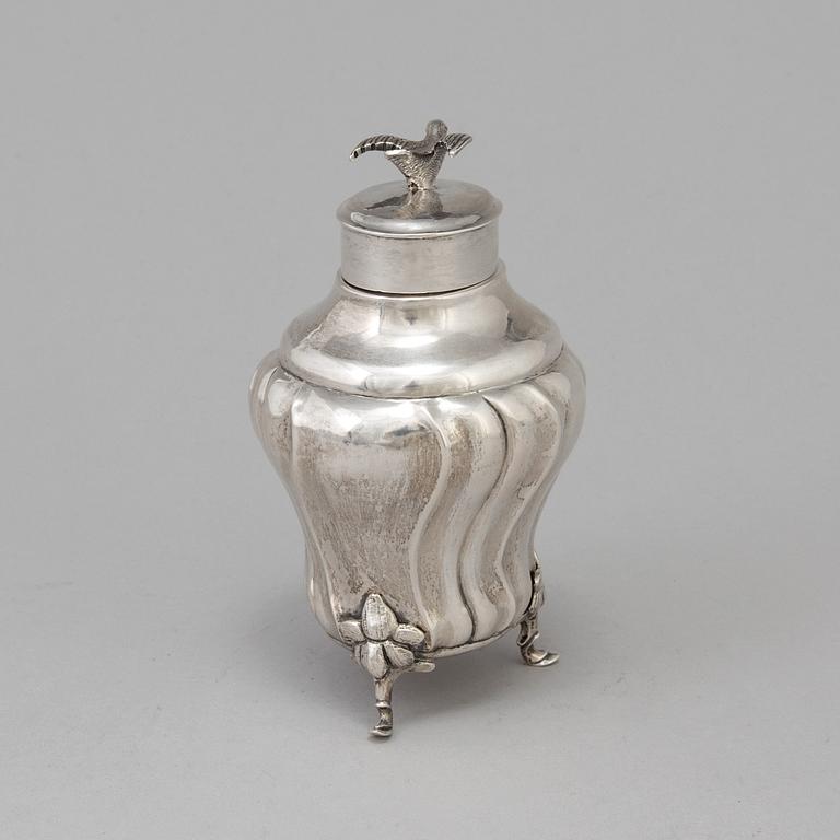A Danish 18th century silver tea-caddy, marked Philip Lorenz Weghorst possibly, Copenhagen 1727.