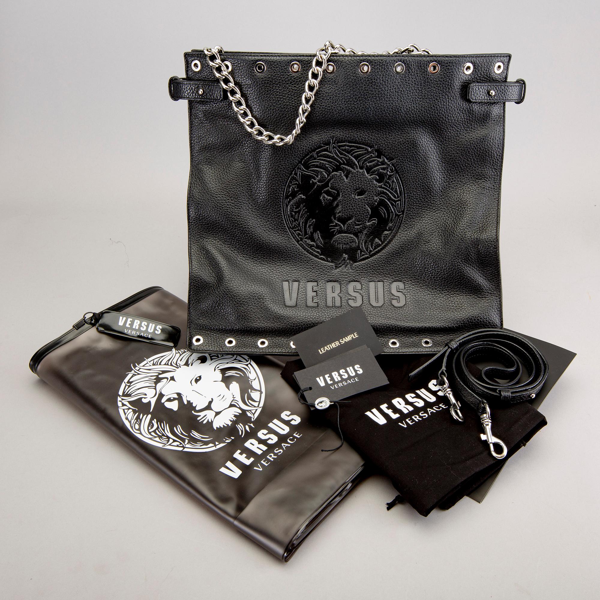 Versus Versace, väska, "Tote lion chain".