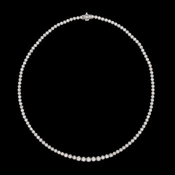 1320. COLLIER, 120 briljantslipade diamanter,t ot. 5.04 ct.