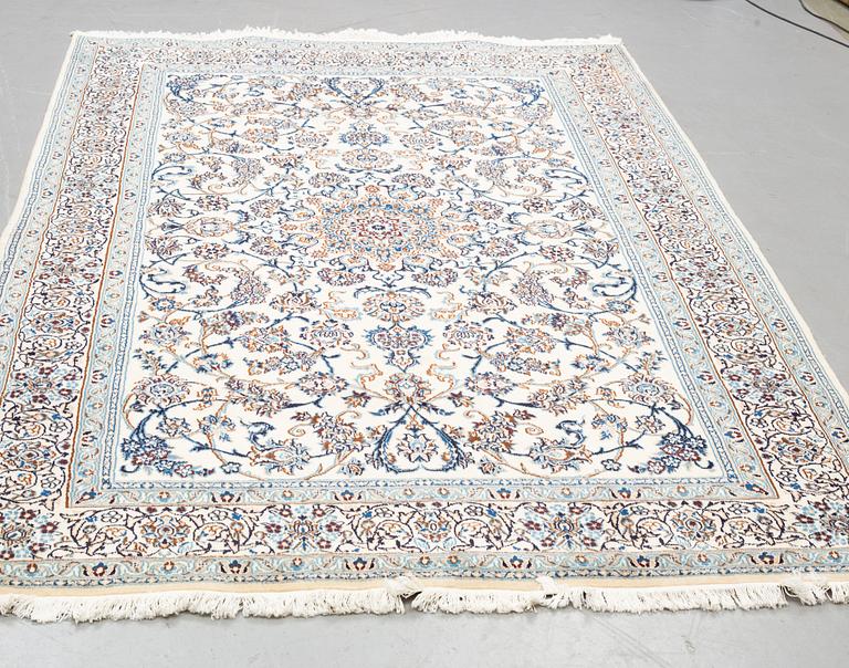 Carpet, Nain, ca 300 x 196 cm.