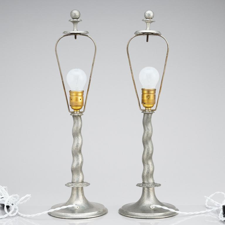 Harald Notini, bordslampor 1 par, modell "6891", Arvid Böhlmarks Lampfabrik, 1920-tal.