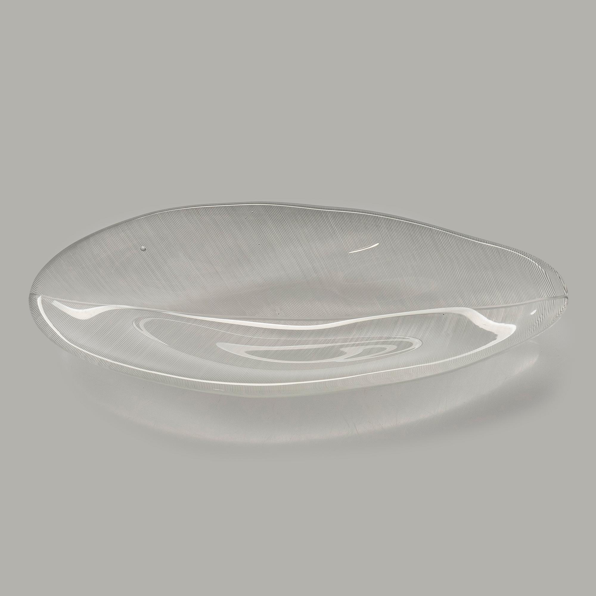 Tapio Wirkkala, konstglas, "Fjäder", modell 3869, signerad Tapio Wirkkala Iittala -56.