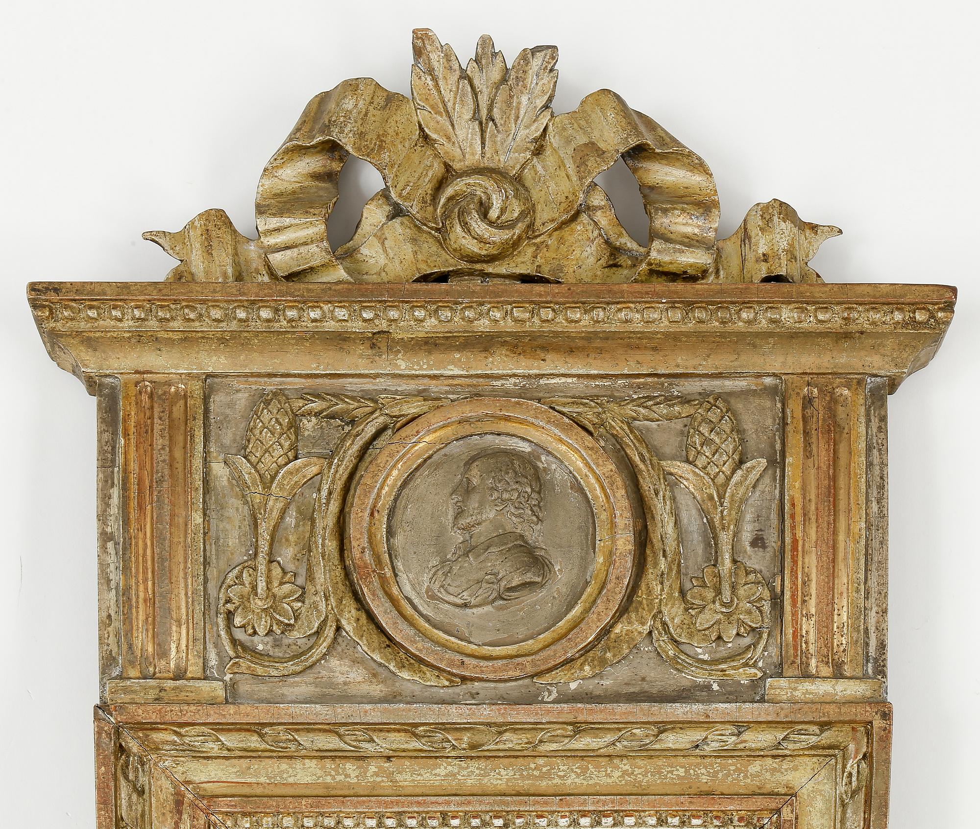 SPEGEL, sengustaviansk, omkring år 1800.