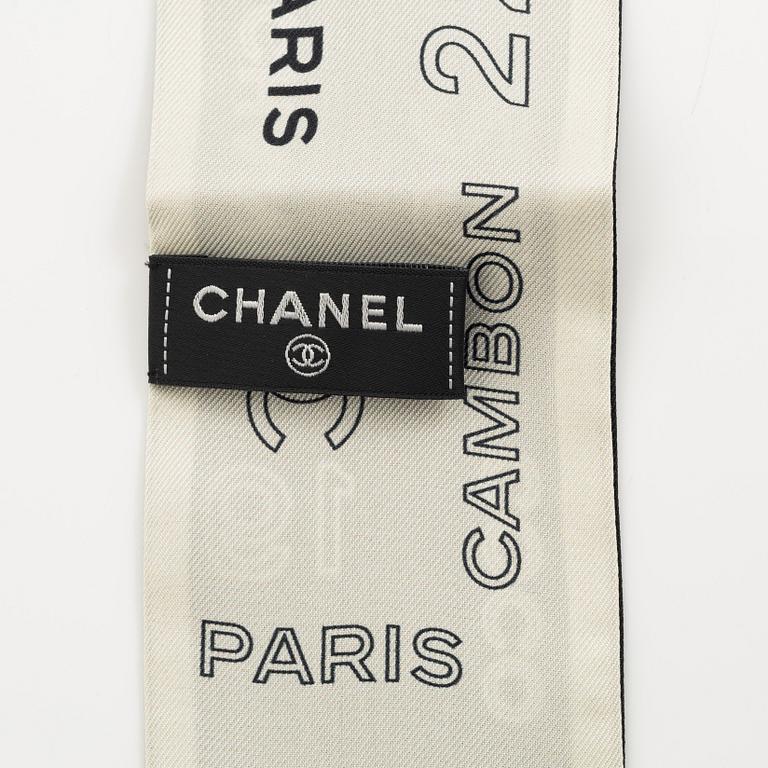 Chanel, Twilly scarf.